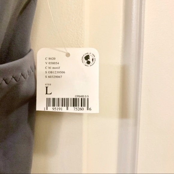 FREE PEOPLE High-Waisted Cut-Out Ankle Wave Rider Active Workout Leggings - Picture 6 of 6